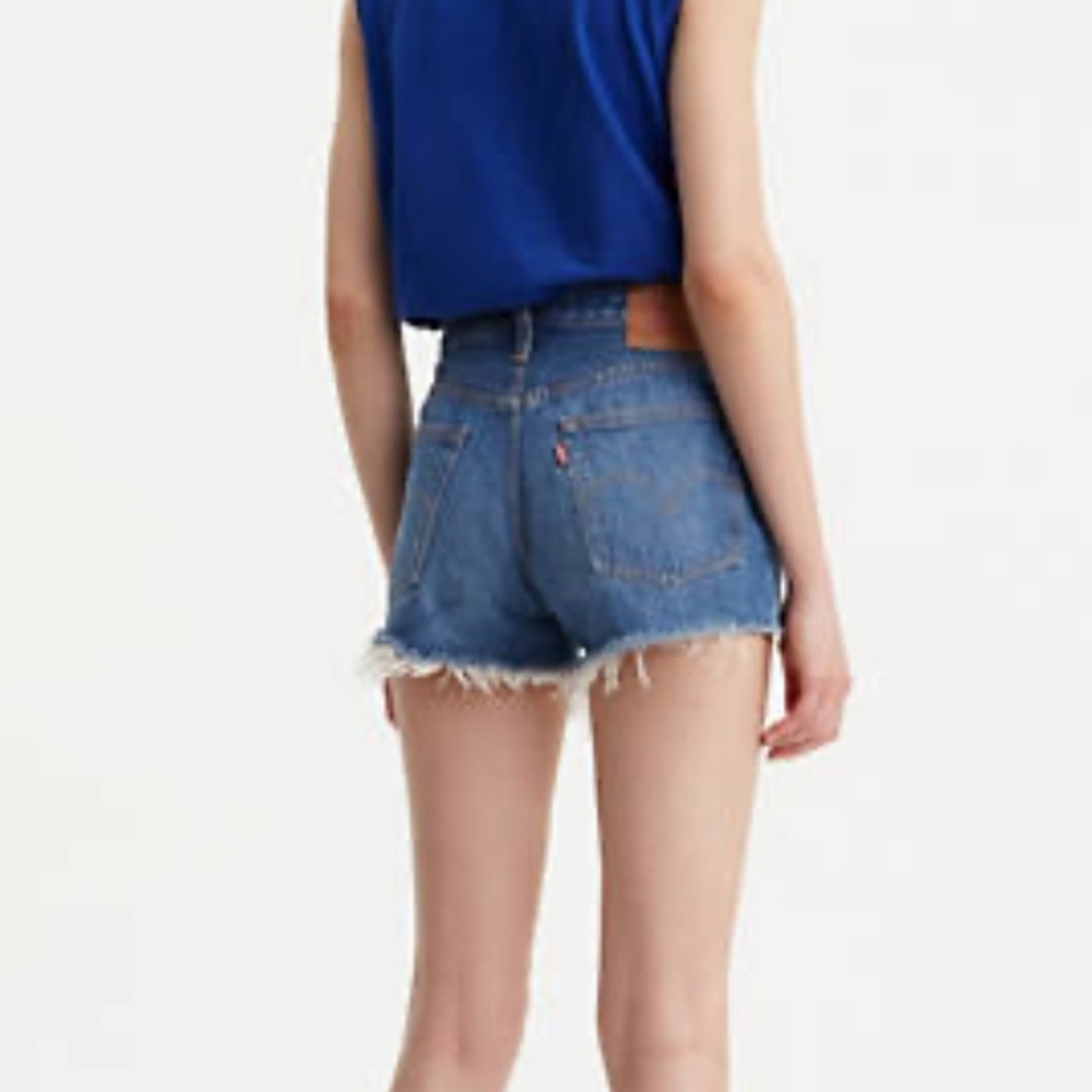 Levi Shorts! - Picture 7 of 7
